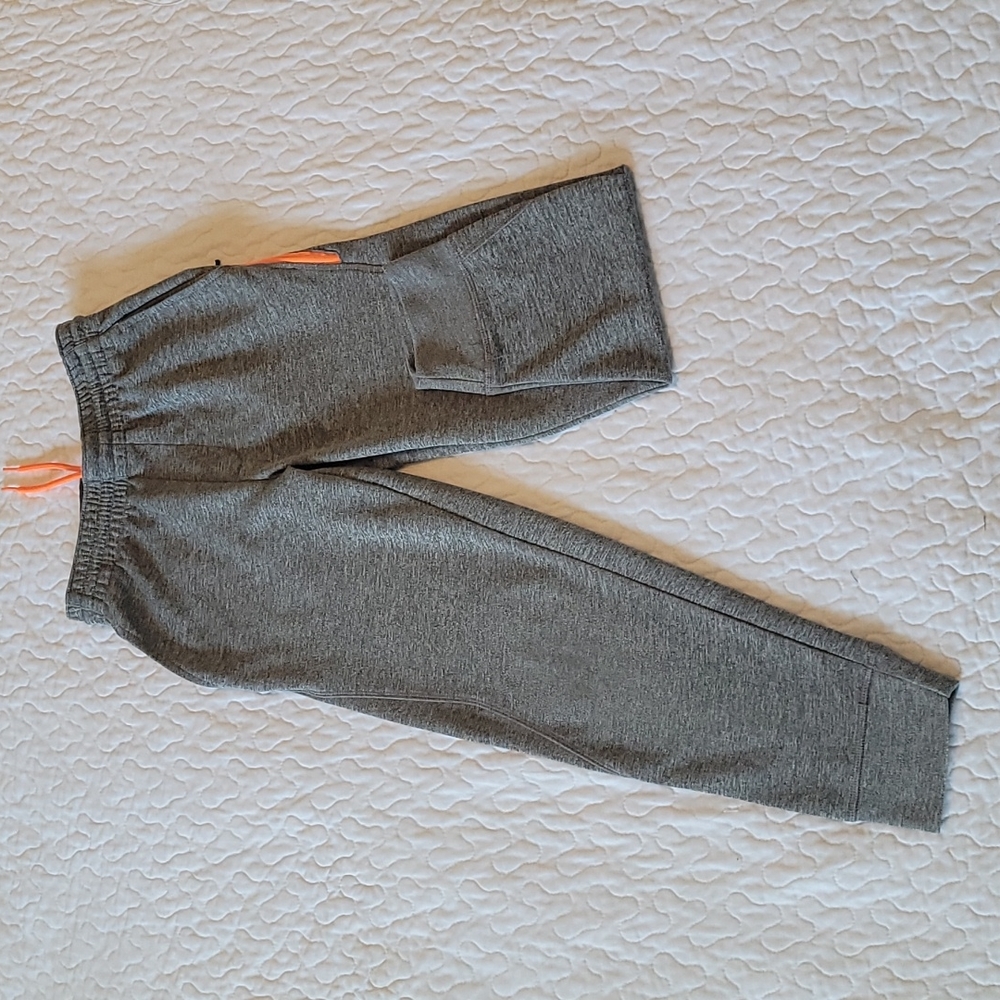 Champion Boys Jogging Pants, Size M (8-10)